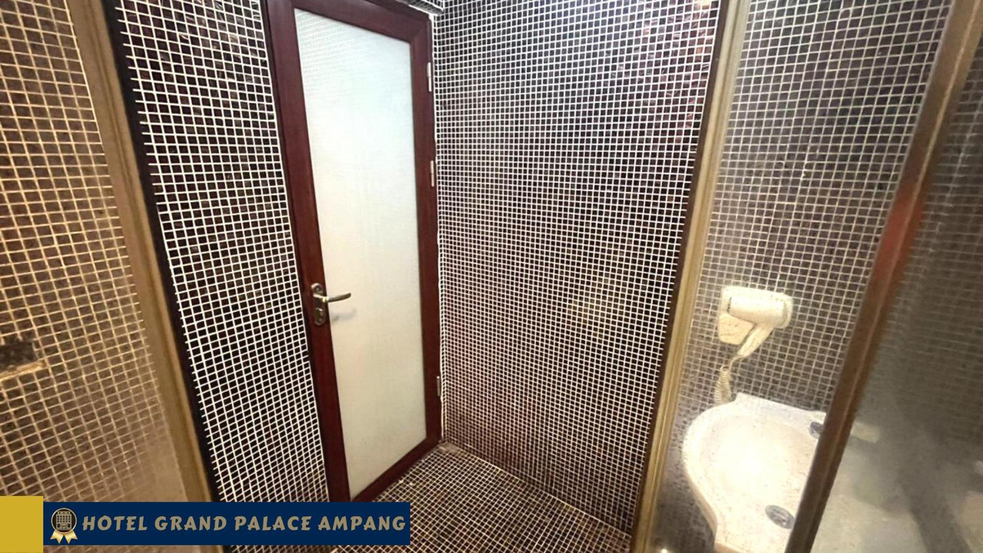 Hotel Grand Palace Ampang อัมปัง ภายนอก รูปภาพ