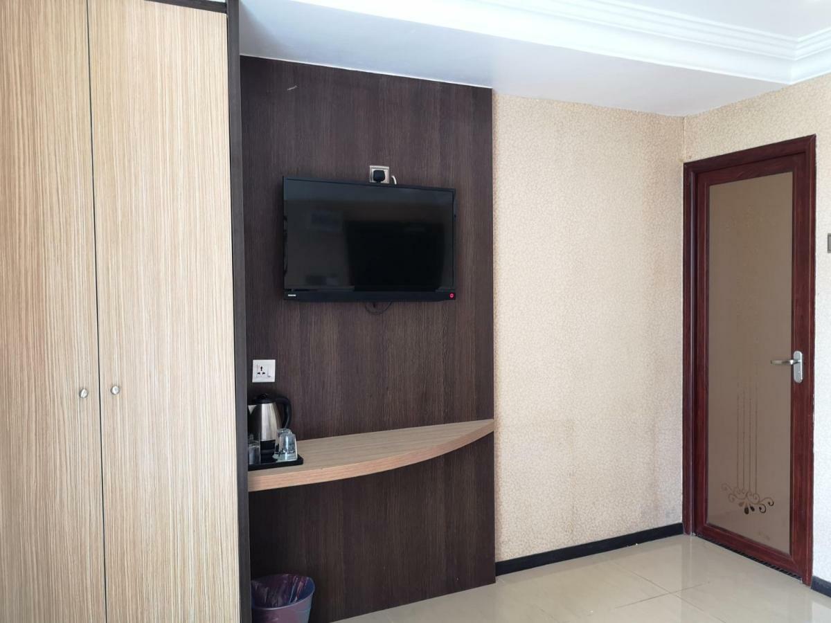 Hotel Grand Palace Ampang อัมปัง ภายนอก รูปภาพ