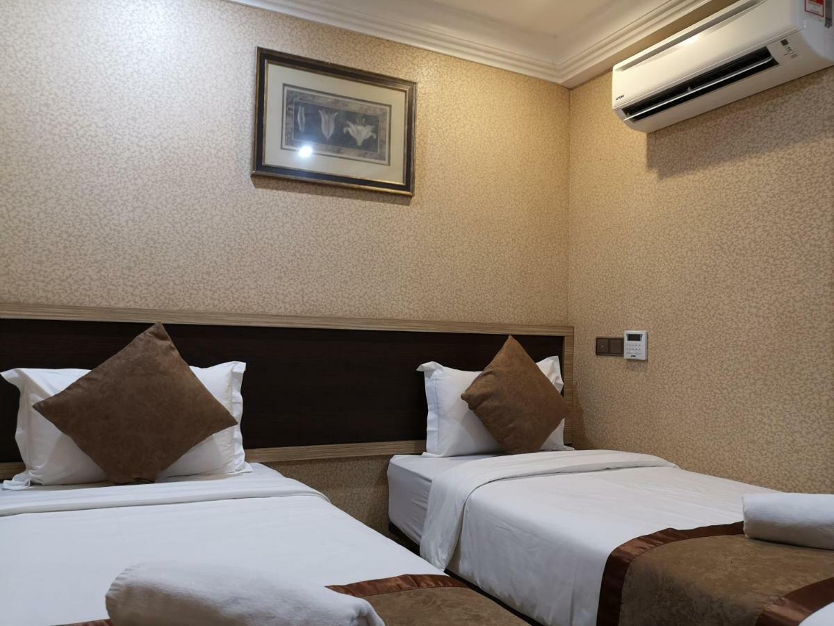 Hotel Grand Palace Ampang อัมปัง ภายนอก รูปภาพ